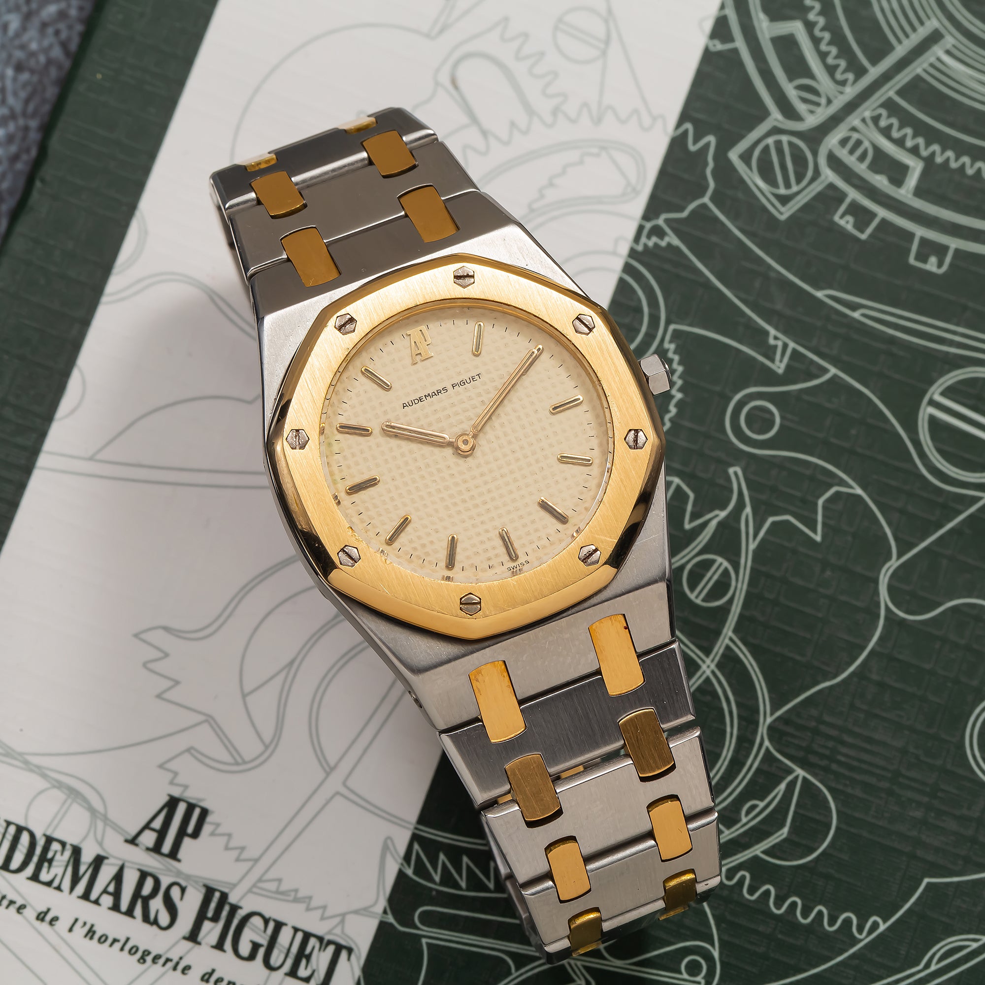 Audemars Piguet Royal Oak 563036SA 33MM Cream Tapisserie Dial