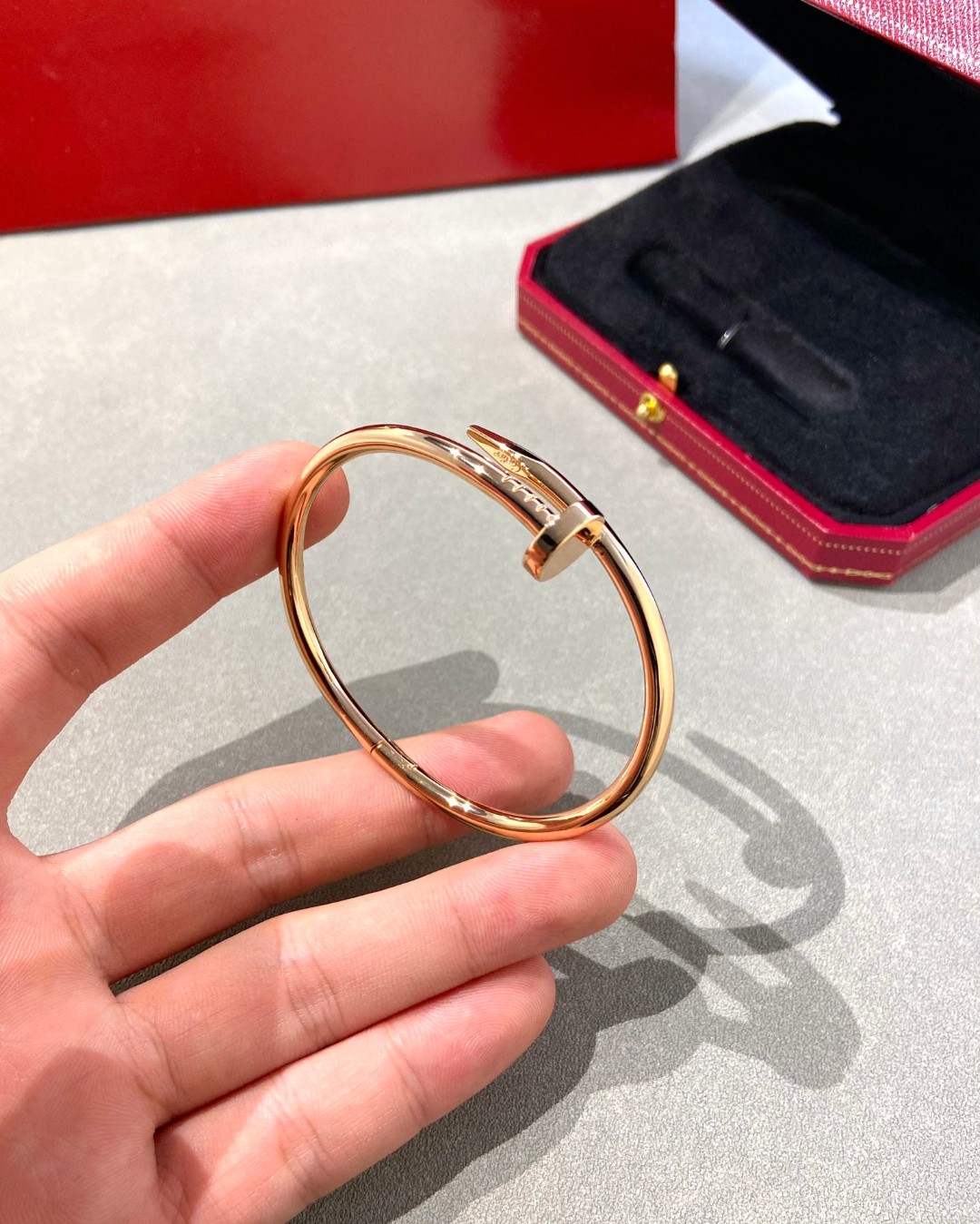 Cartier Diamond Free 18K Platinum Bracelet