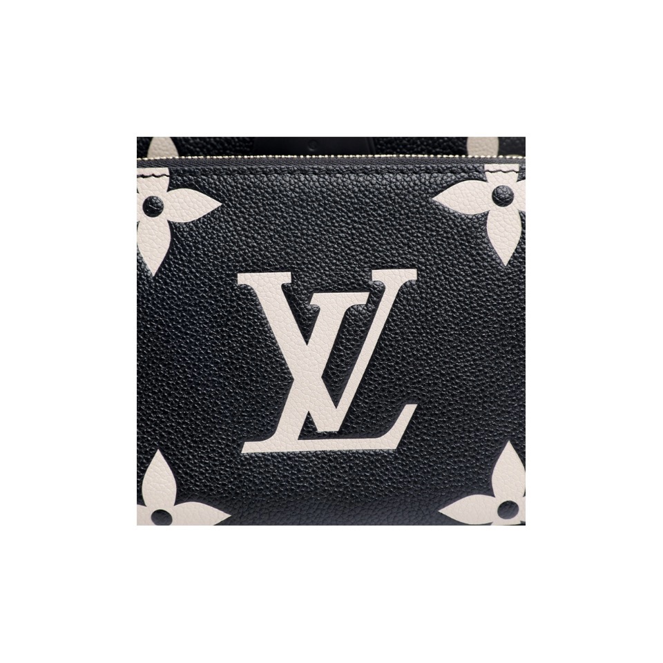 LOUIS VUITTON Multi Pochette Shoulder bag
