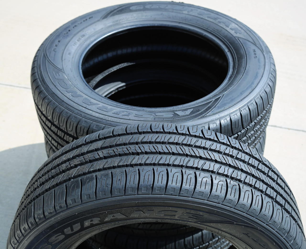 Goodyear Assurance All-Season 225/60R17 99T Passenger Tire