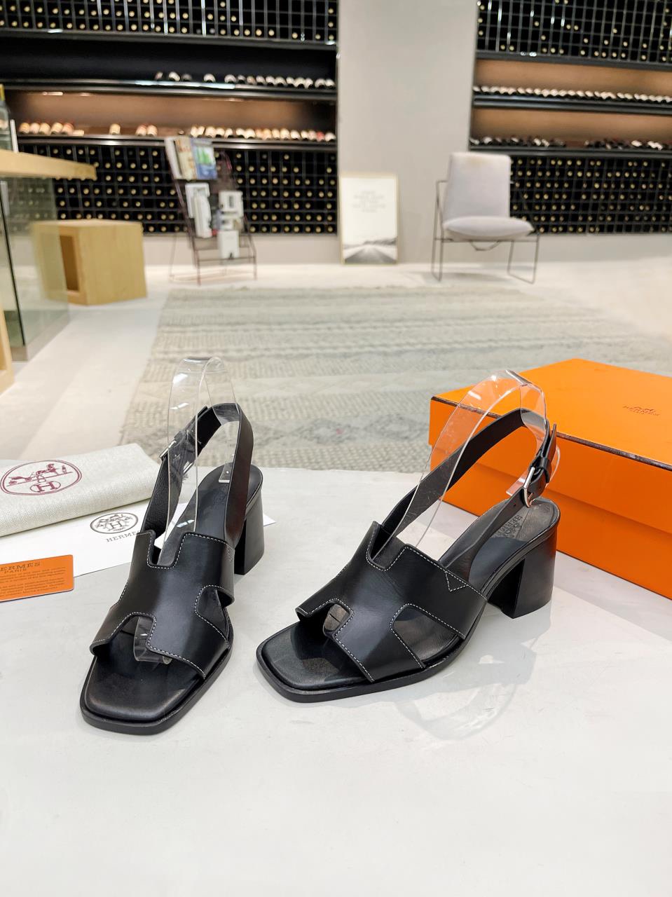 Hermes women classic slipper swift cowhide