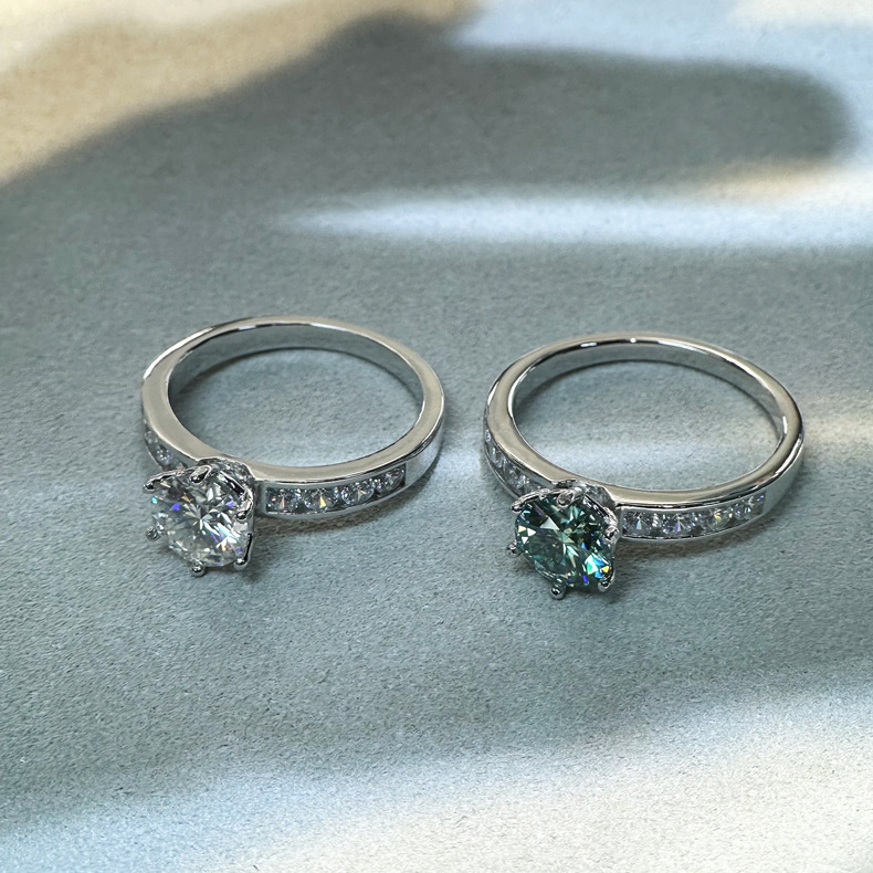 Moissanite Diamond Ring