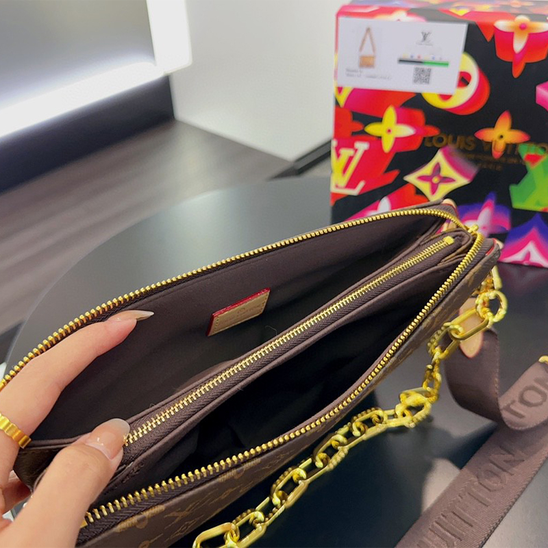 LOUIS VUITTION Coussin Classic bag