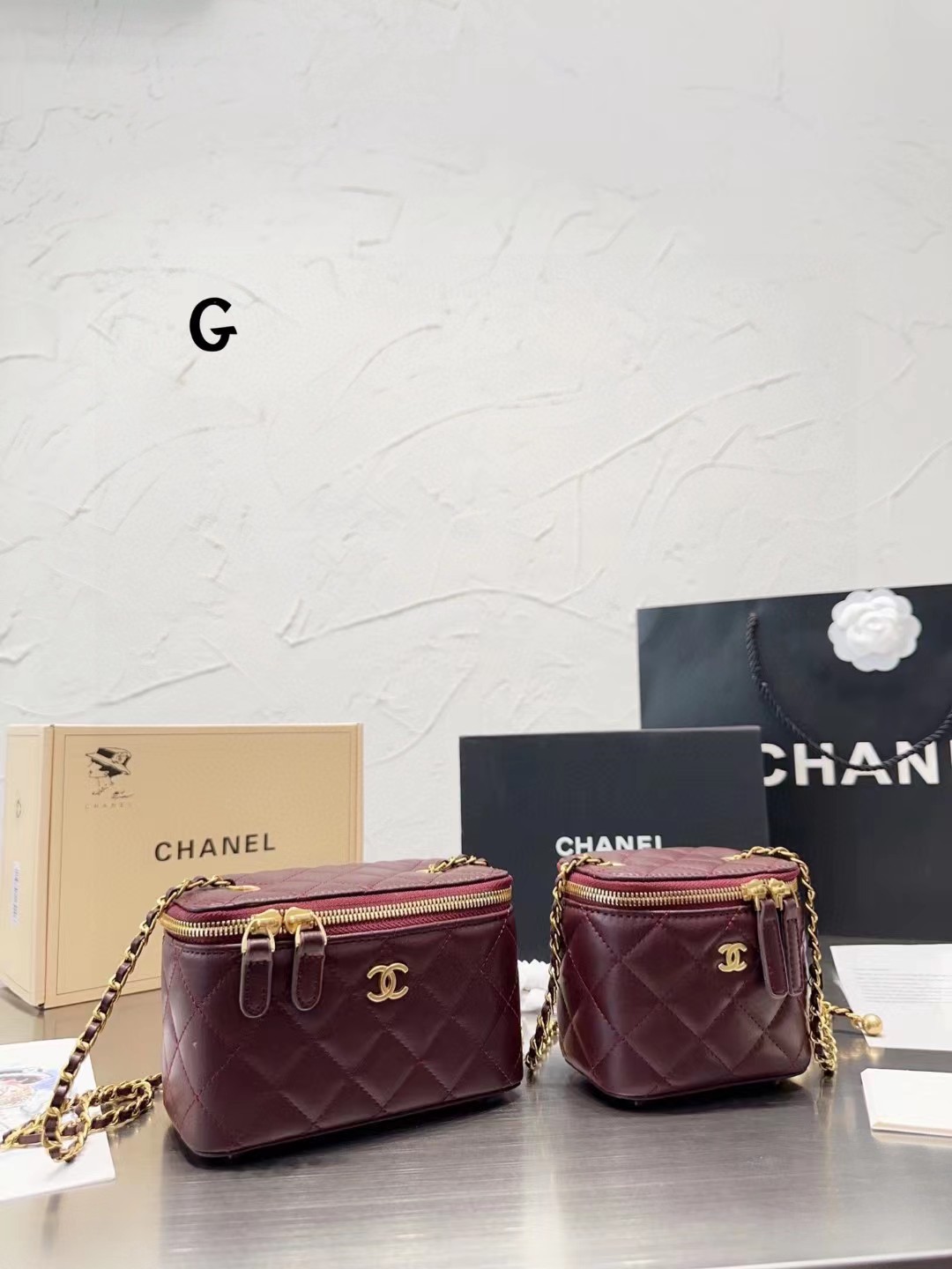 CHANEL Quilted Calfskin Mini Perfect Fit Cosmetic Bag