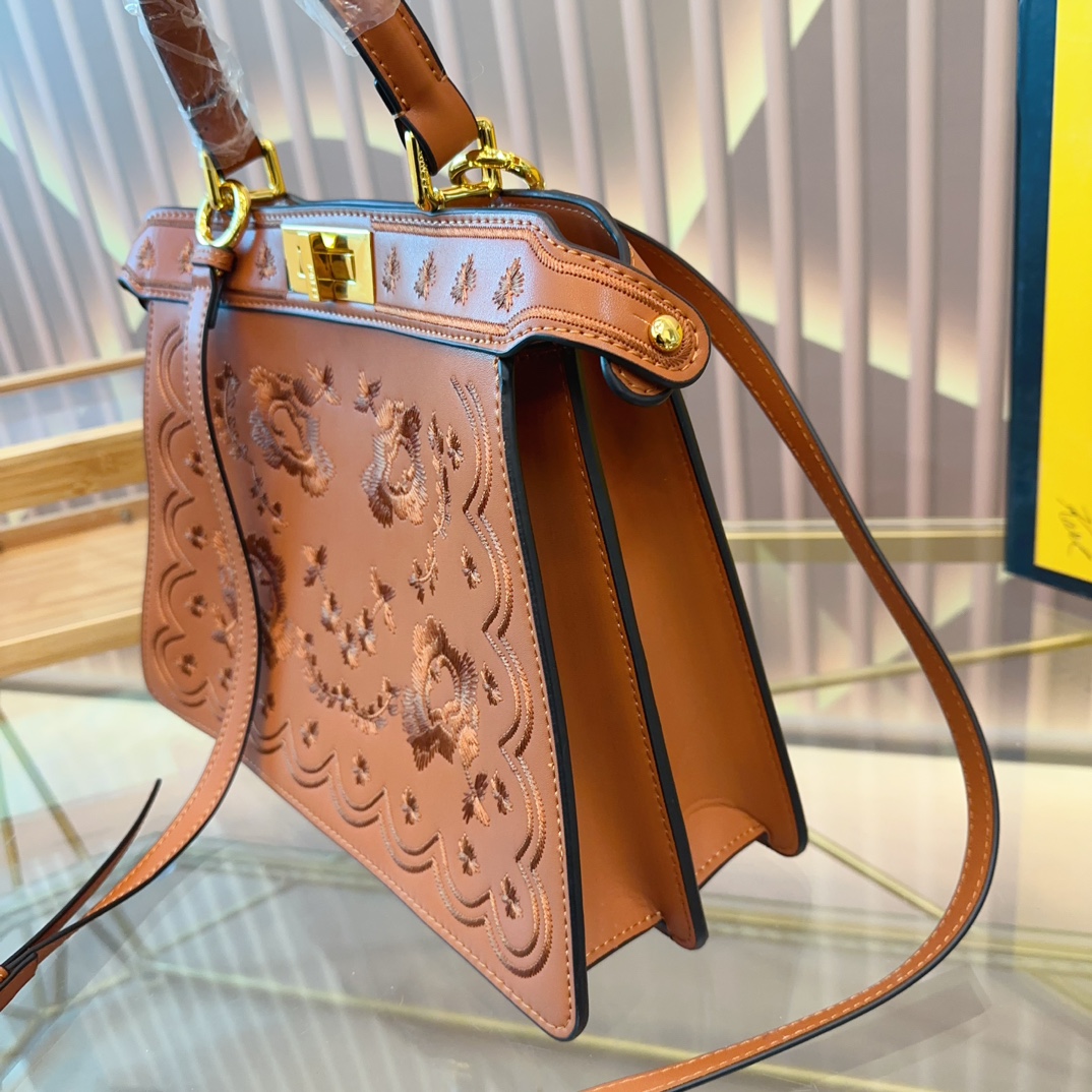 Fendi peekaboo embroidery limited bag