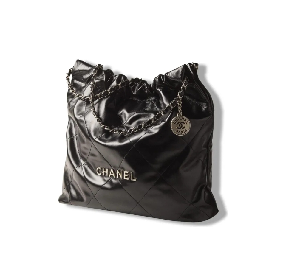 CHANEL 22 Bag 23S Cowhide Tote Bag