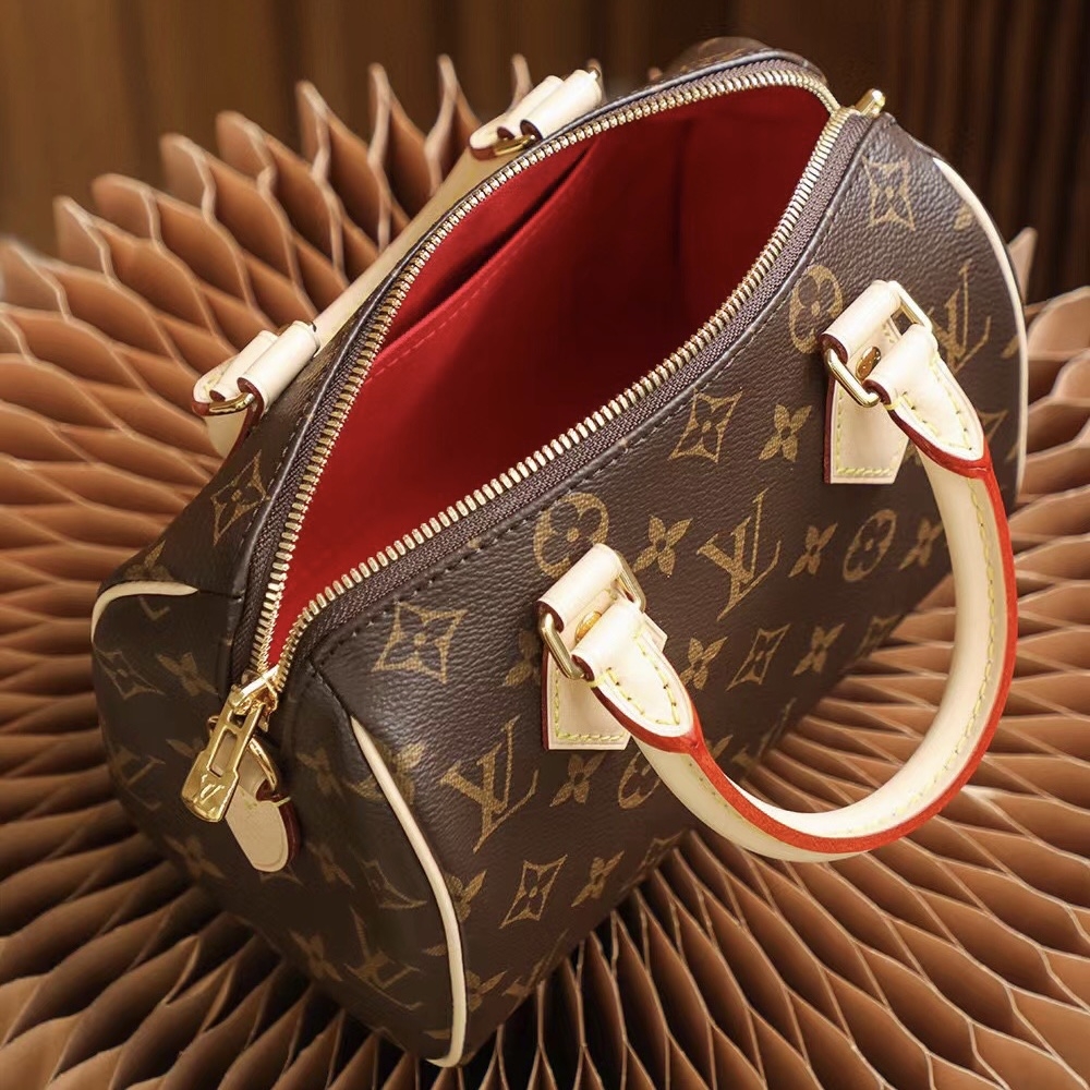 Louis Vuitton M41113 SPEEDY 20 handbag (with shoulder strap)