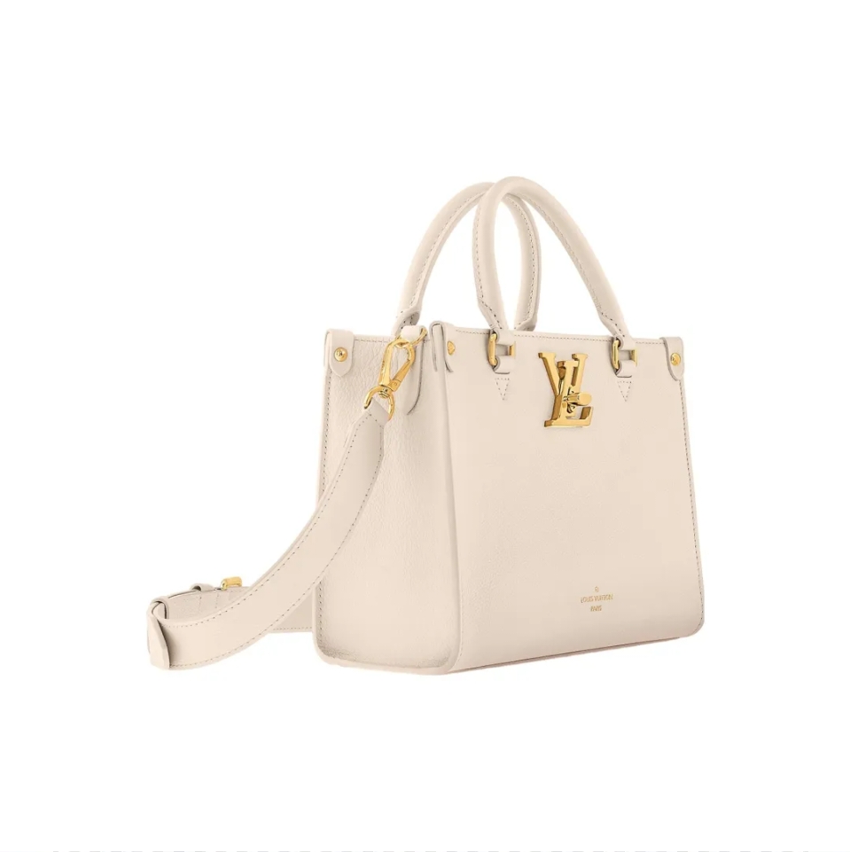 Louis Vuittion lock& Go Bag Cowhide