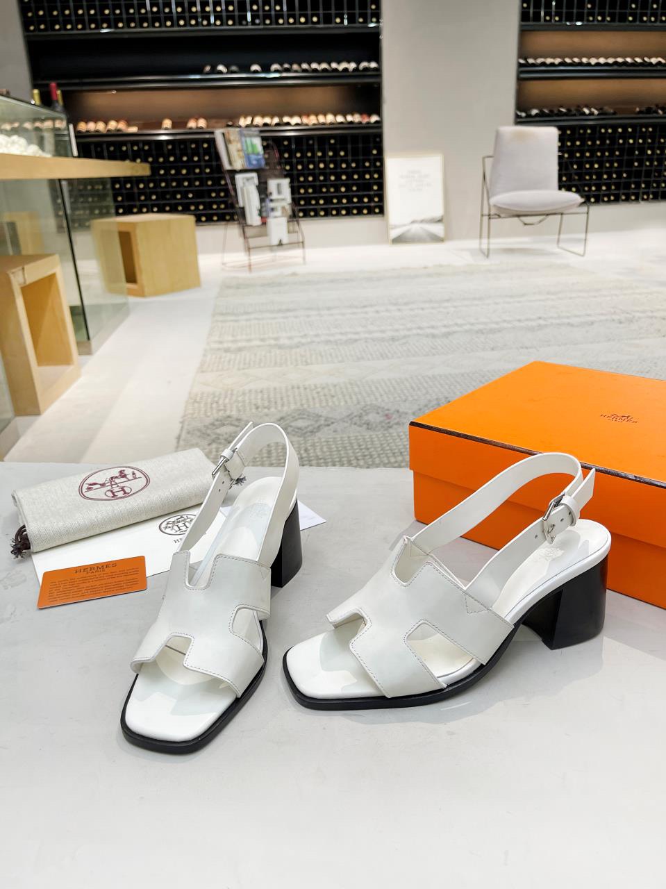 Hermes women classic slipper swift cowhide