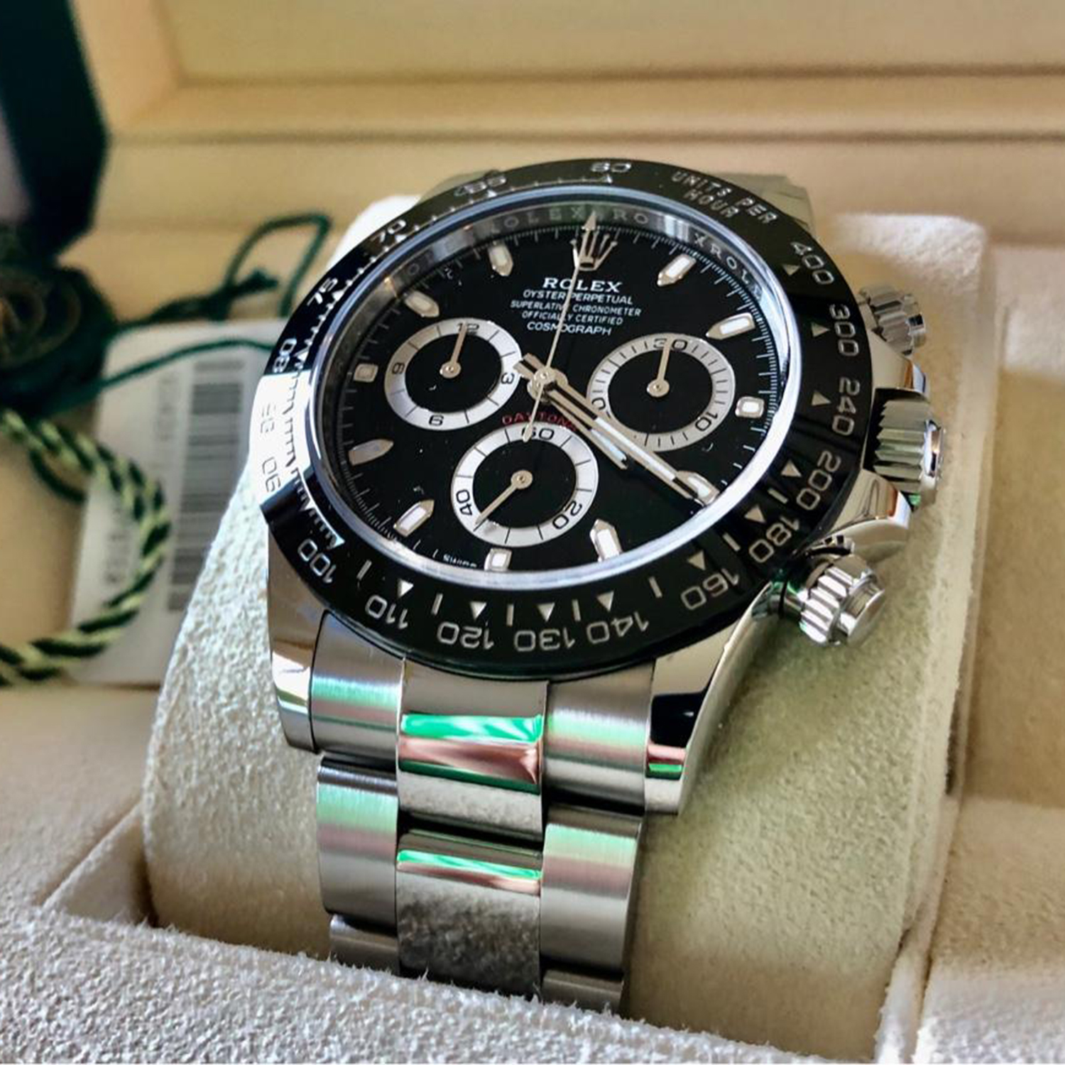 Rolex Cosmograph Daytona black dial 116500ln-0002