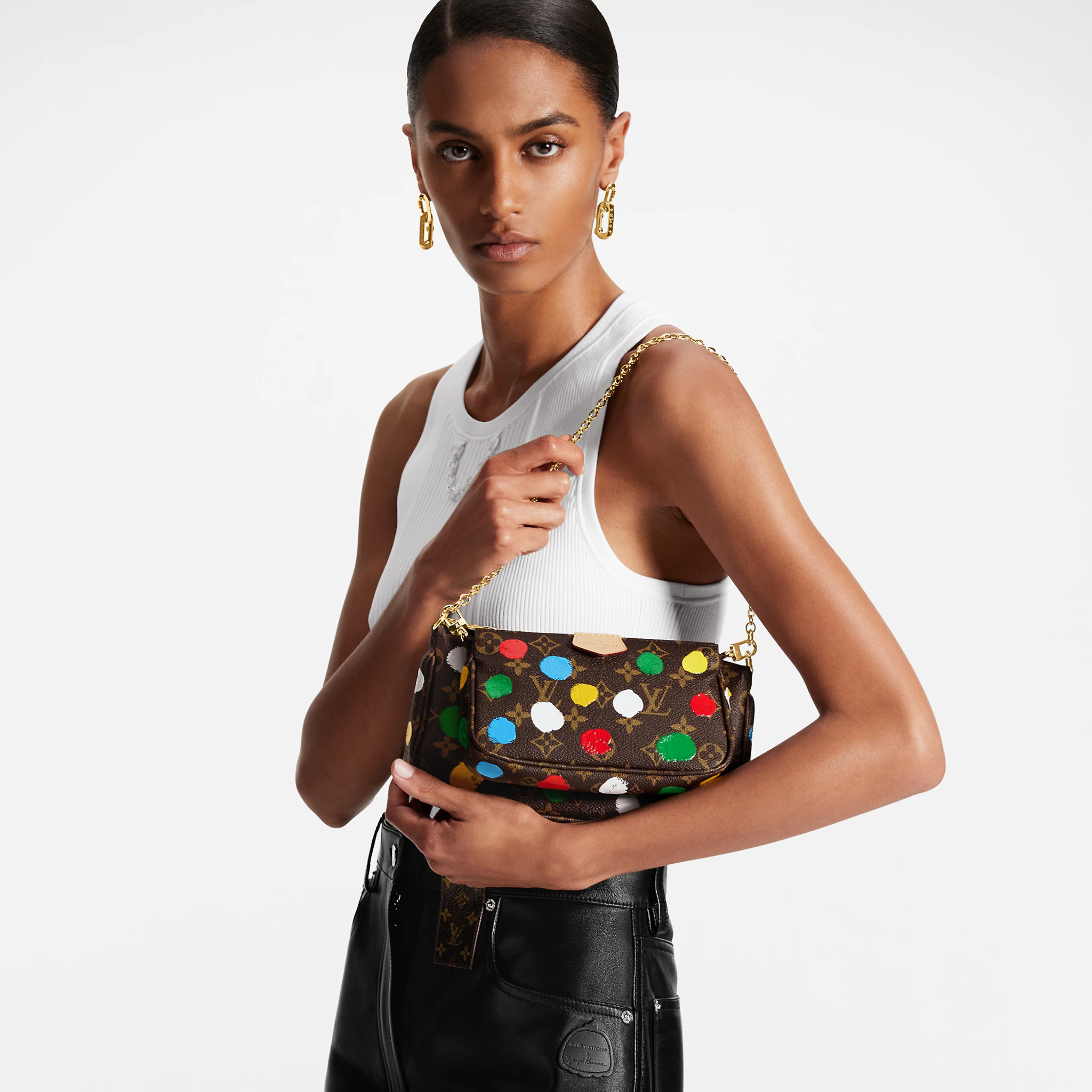 Louis Vuitton M46385 LV x YK MULTI POCHETTE ACCESSOIRES
