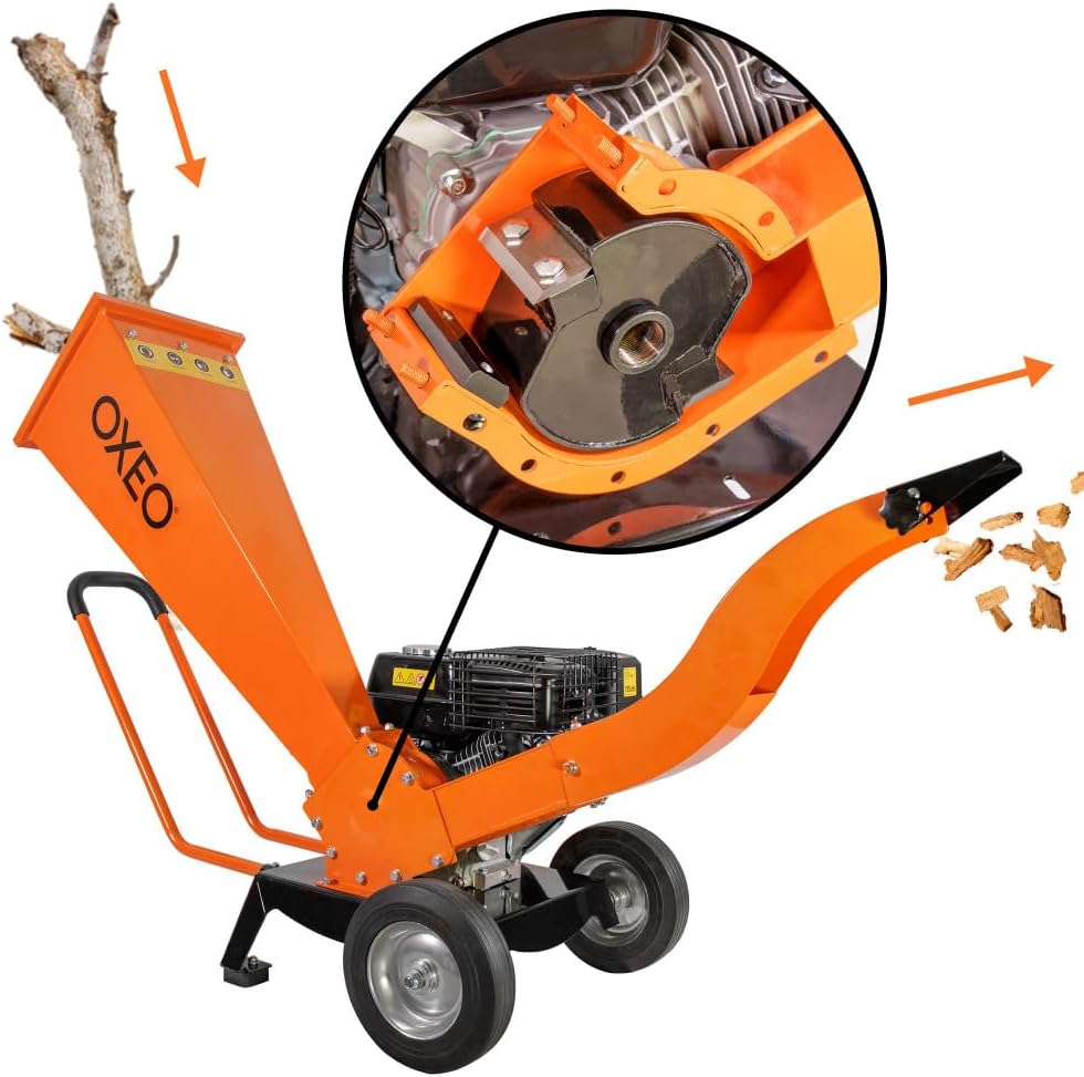 Broyeur végétaux thermique 7 CV diamètre 6,5 cm moteur 212 cm3 4 temps